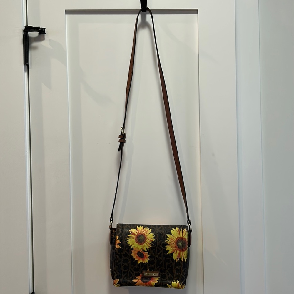 NWOT Calvin Klein Sunflower Crossbody Bag